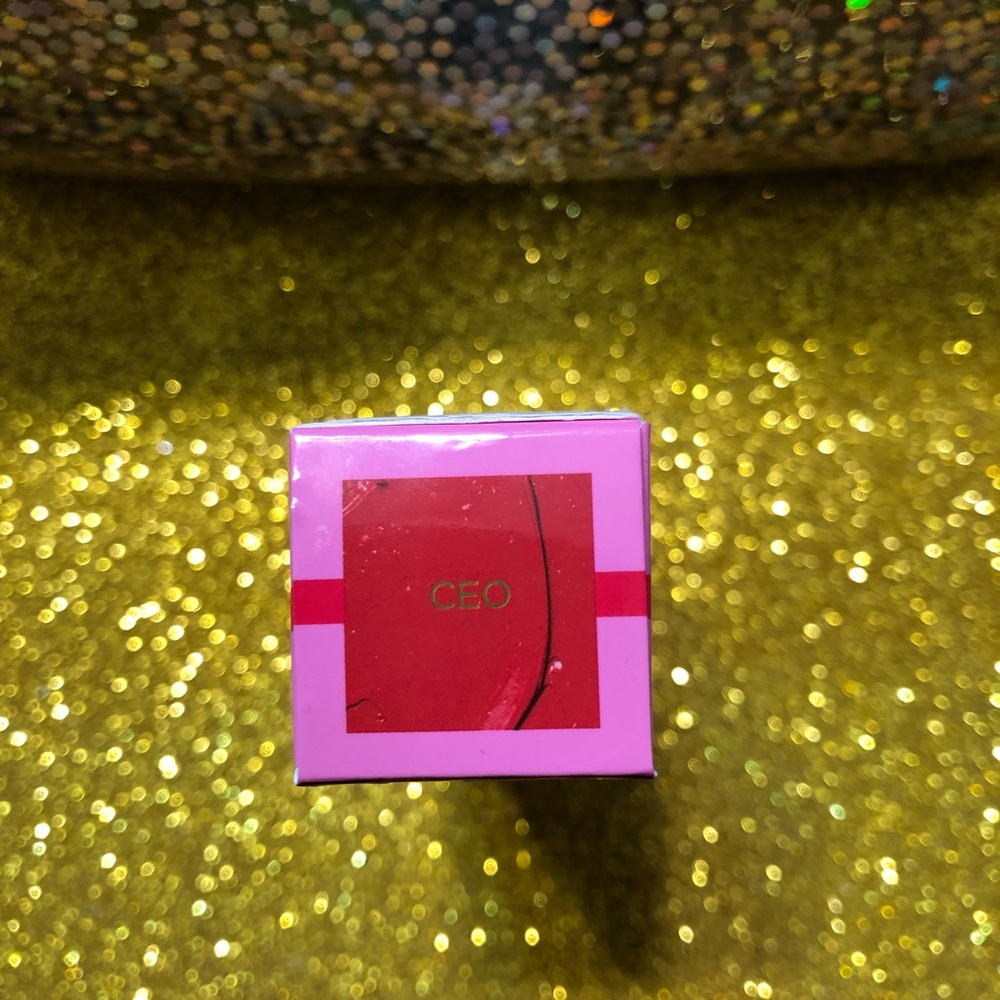 BNIB! PUR x Barbie Iconic Lips Semi- Matte Lipstick in CEO Red ππ - Picture 4 of 8